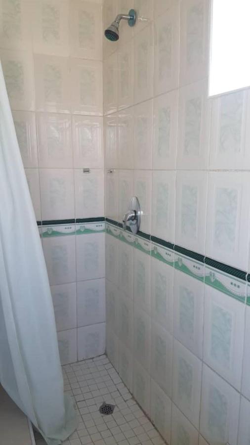 Carlcyn Homestay Gaborone Esterno foto