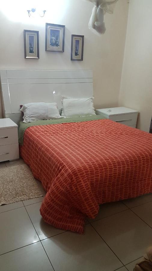 Carlcyn Homestay Gaborone Esterno foto